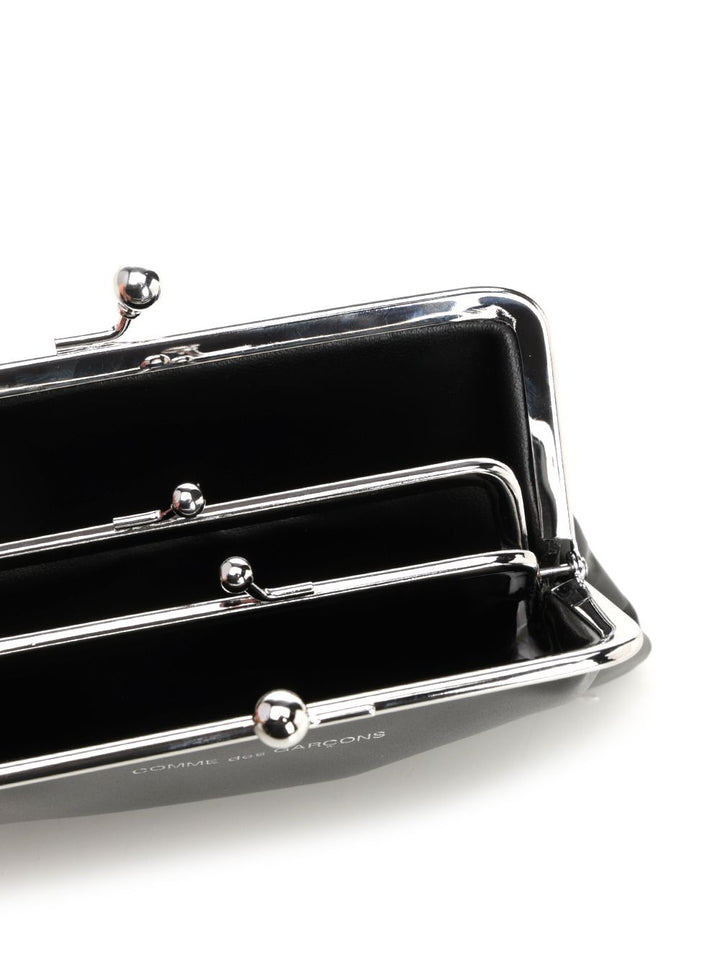 Comme Des Garcons Wallet Kiss Clasp Clutches - Black | 704e93a234e58b67e9d46f8bdc2bc5cddeec29c0