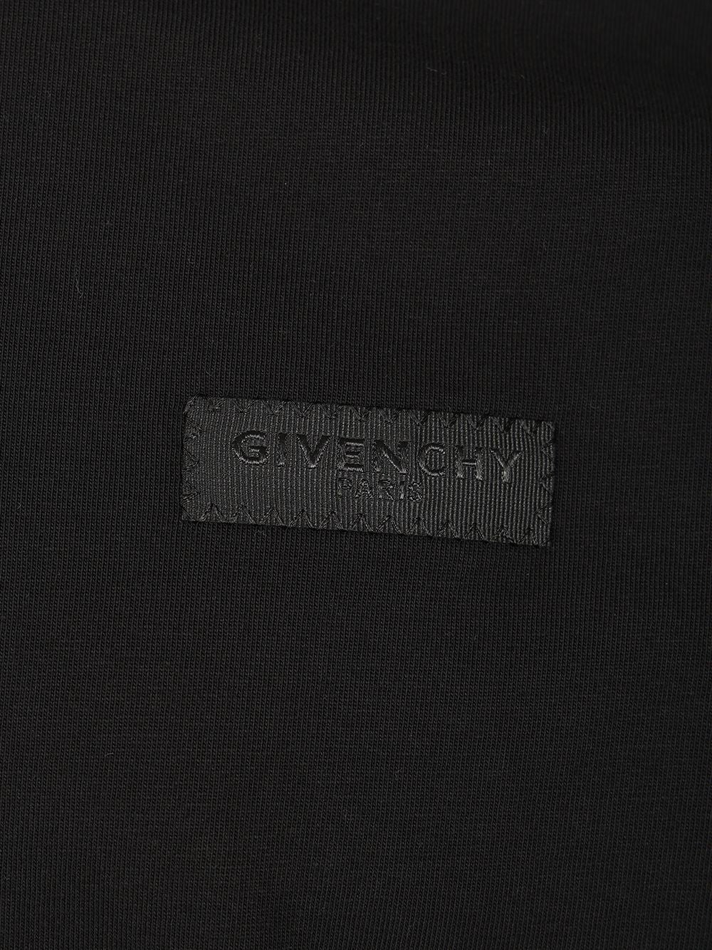 Givenchy Regular Fit T-Shirt - Black | 10b52fe3ab7755182e7e6ee1237723b6a5bd07aa