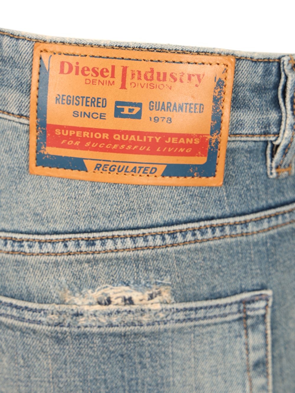 Diesel D-Vyl Jeans - Blue | b4d292eec62f922ee7ec49f426c0df6a98481577