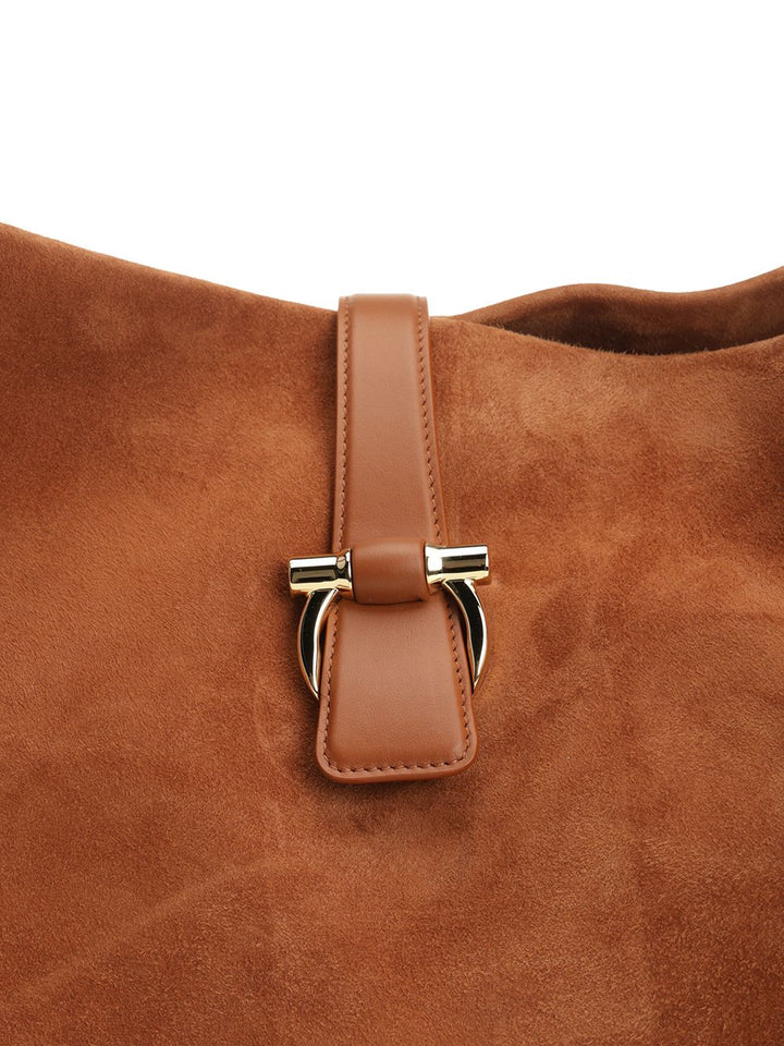 Ferragamo Tote M Shoulder Bags - Beige | 9bdda47f922240b74d04926d72592301ad16e241