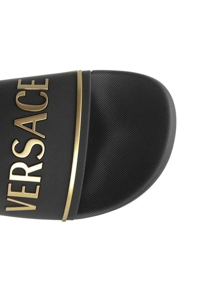 Versace Rubber Slides Scarpe basse - Black | 2a2436d9bab1d89839e12f8390077953d168ff9b