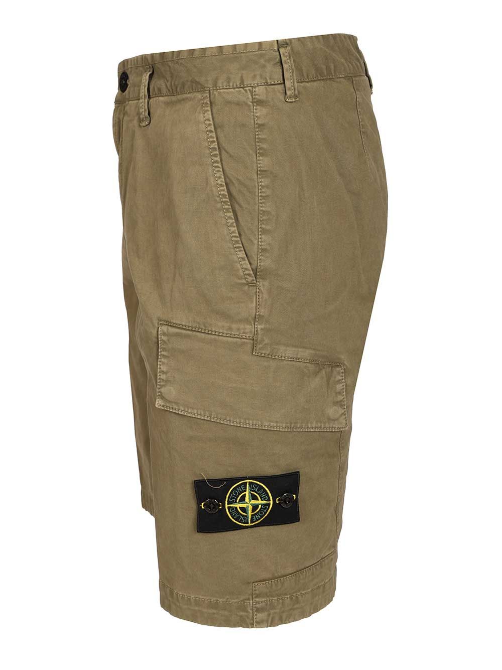 Stone Island Bermuda Cargo Shorts In Broken Twill Trousers - Green | 5f974fc2f8f8fb8d893cb111f0b78efe2813a1dd