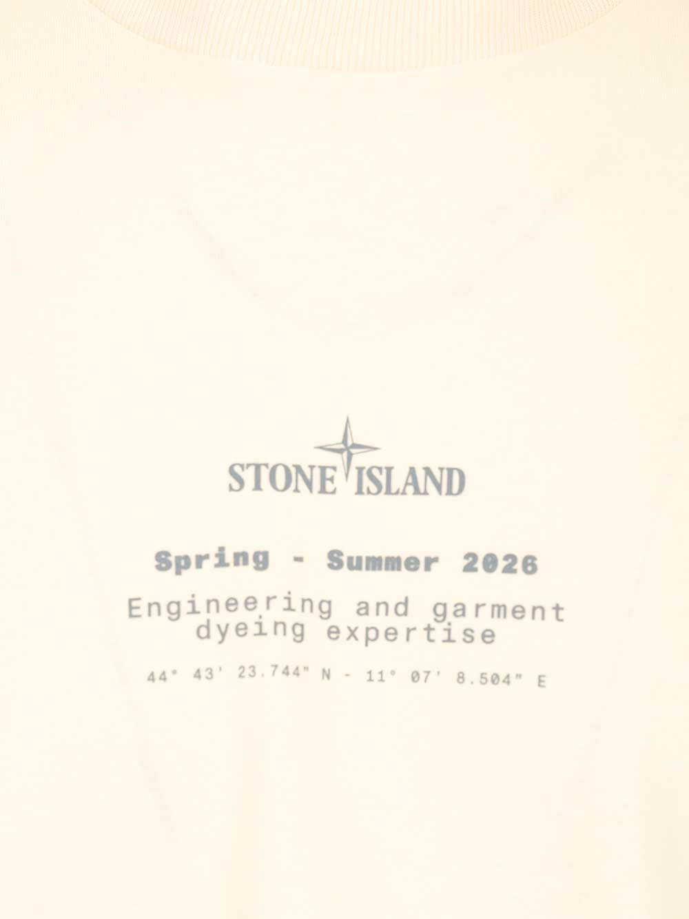 Stone Island Camo Compass T-Shirt - White | 30d2af7e6b32074e6c2df083faeb8b248b64f07a