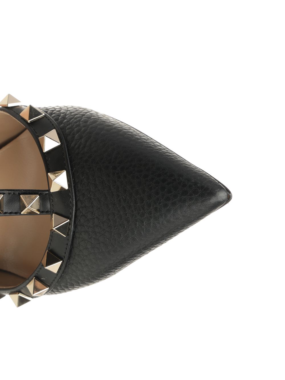 Valentino Garavani Rockstud Pumps - Black | aa73547b7702ed7816f1ef79c60c4eb99f2c6acb