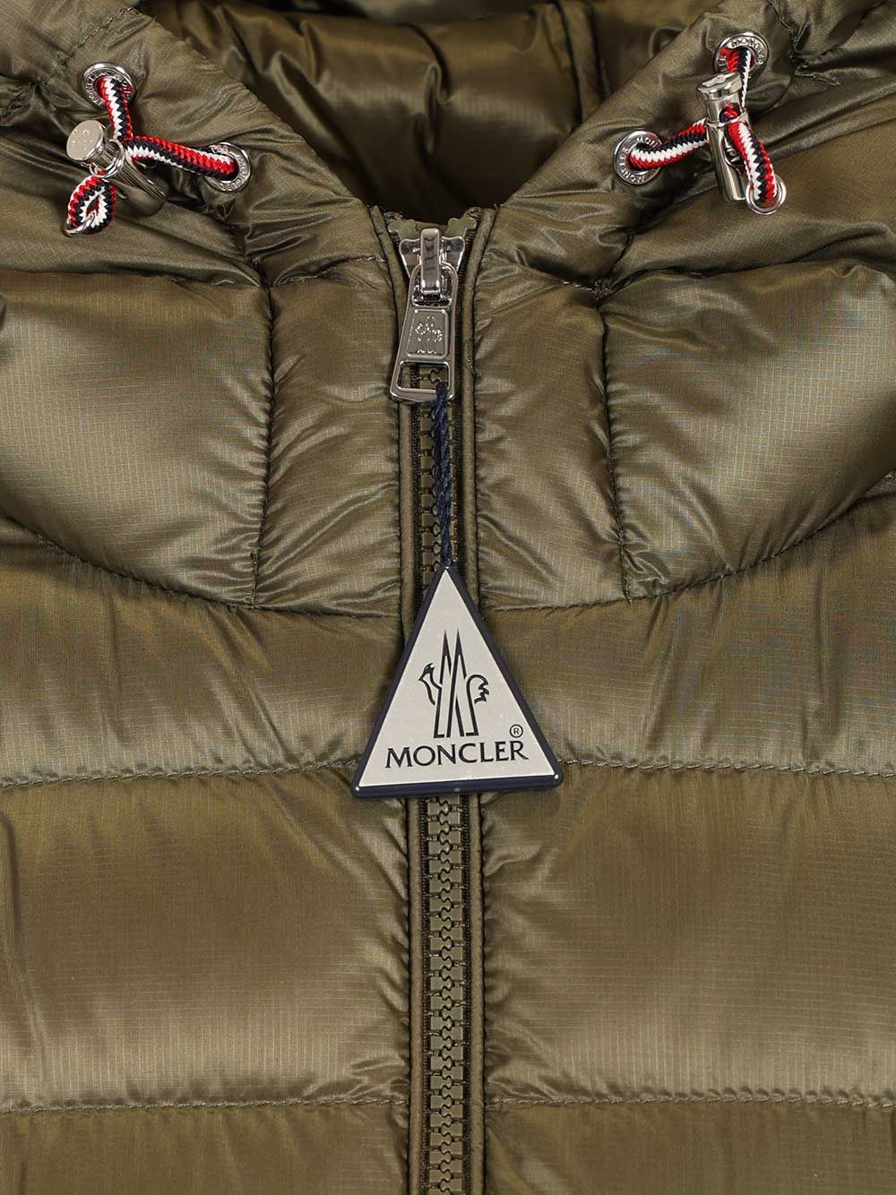 Moncler Oahu Coats - Green | 0709b82aea3dc83ec9af7e8b3adc9a8cee4a5f34