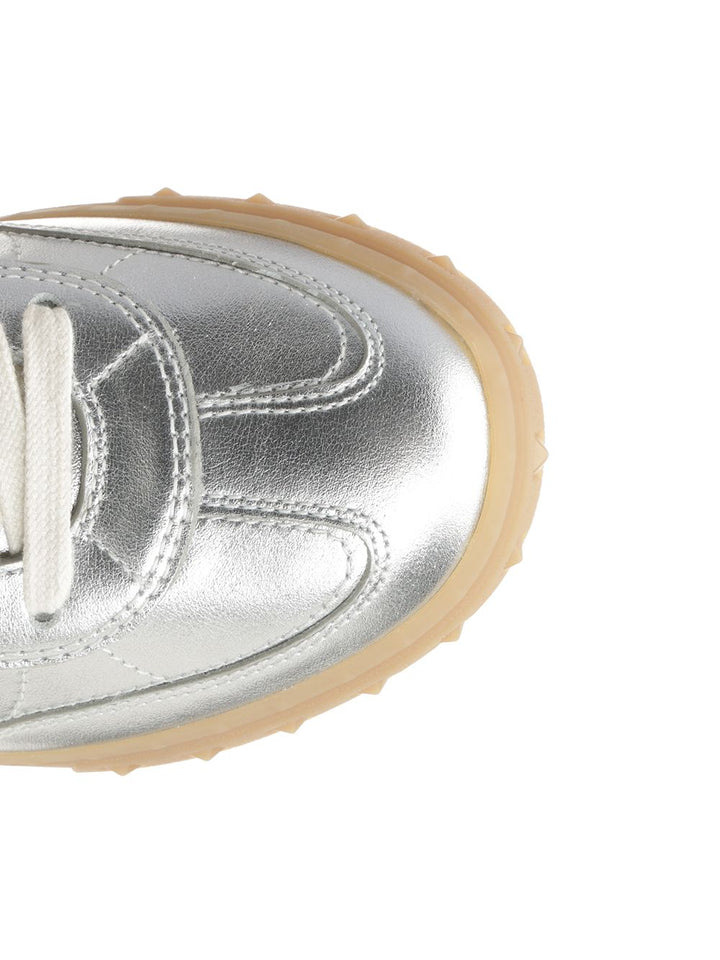 Valentino Garavani Upvillage Sneaker In Laminated Calfskin Sneakers - Silver | 66489658fb828b5b38d26f02f186e476253bc644