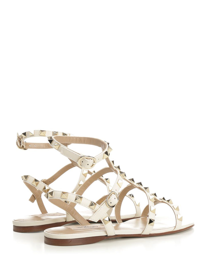 Valentino Garavani Rockstud Low Sandal Scarpe basse - White | 26692b11ed76b4d969745d12a5db2edcc638e889