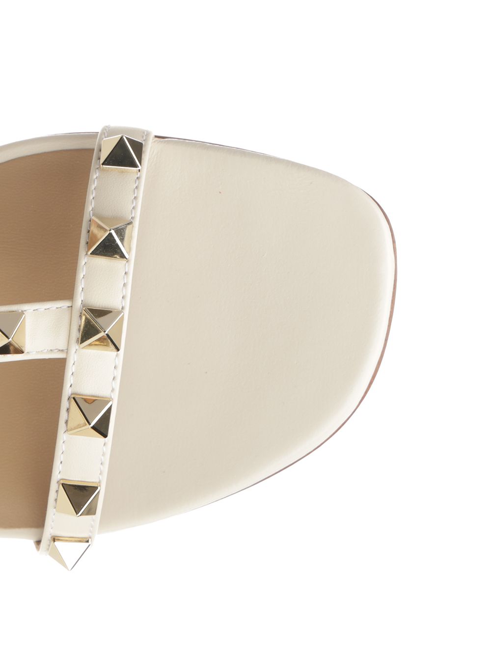 Valentino Garavani Rockstud Low Sandal Scarpe basse - White | 39195b2ed96dbc507c837775f8a08edac98be8be