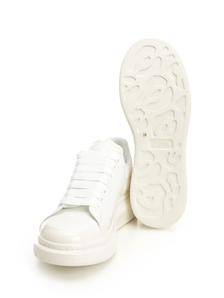 Mcqueen Oversized Sneakers - White | f8a4ba84209f4bee8cc2ea8f5665947410d89654