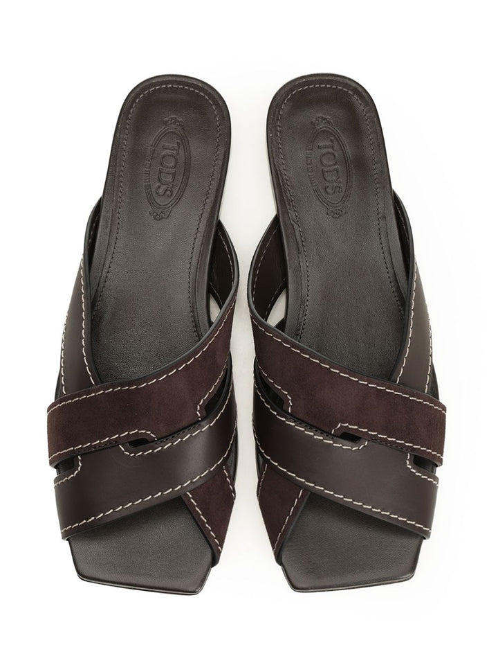 Tod'S Sandal With Crossed T-Shaped Straps Sandals - Brown | dd1bf3e8596c7ed974124da8271230b4ef6b6abc
