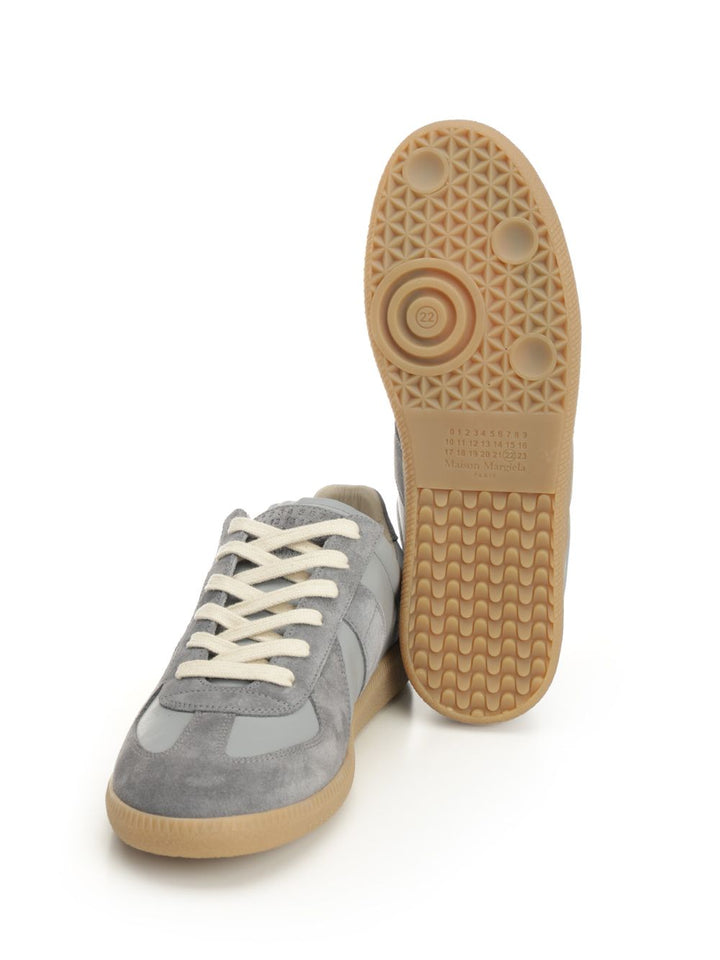 Maison Margiela Replica Sneakers - Grey | b2c05b6d36e9098c580656df1562567a65b5a109