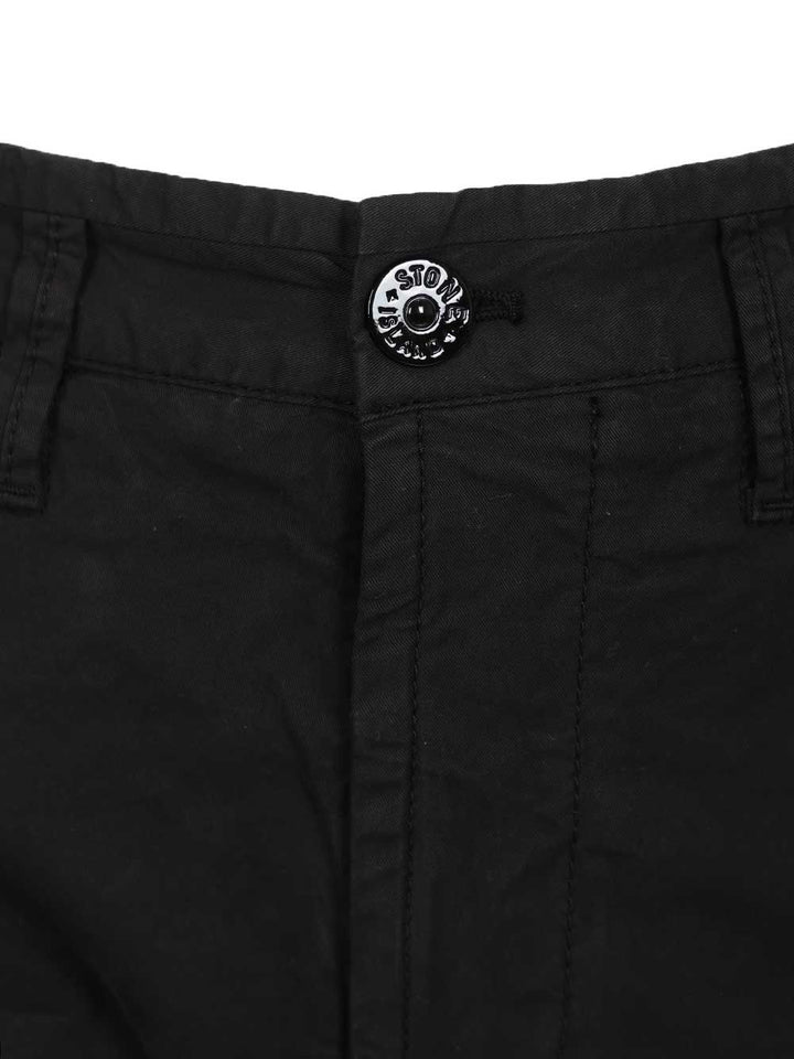 Stone Island Cargo Bermuda Shorts In Stretch Organic Cotton Twill Trousers - Black | 3bbea02ce8fb0653a726607876883fbc1dbef47f