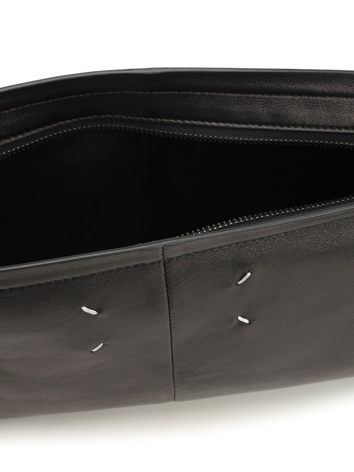 Maison Margiela Drawstring Shoulder Bag Shoulder Bags - Black | 0598a76f0d2d632b18c64e01c492ede1a1b63cf2