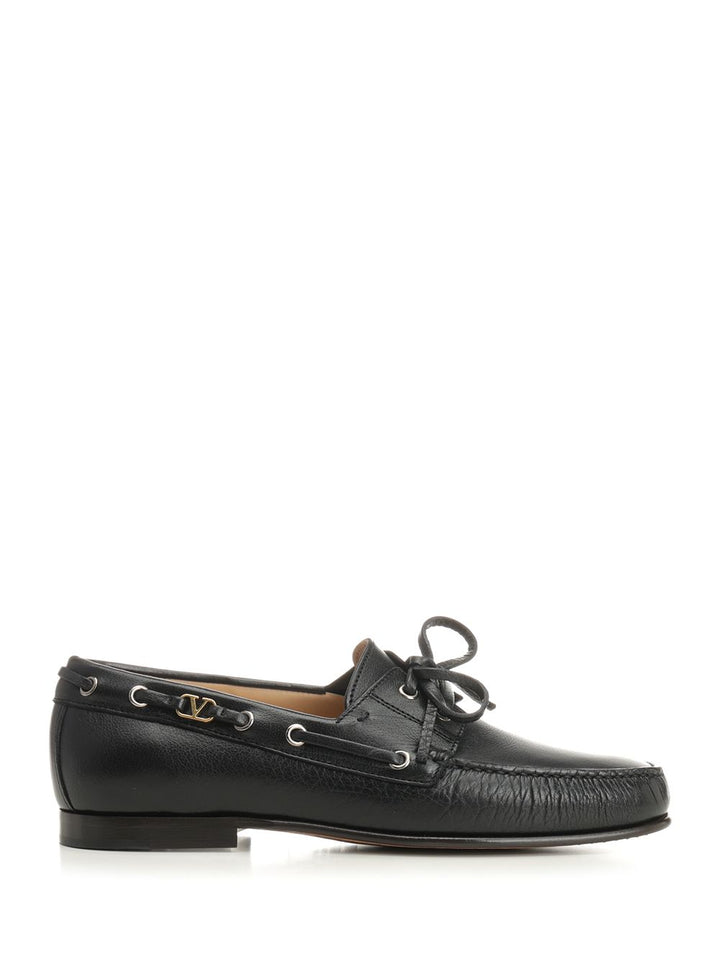 Valentino Garavani Leather Loafers With Logo Scarpe basse - Black | c02f62f55b9ebcd8bdc4a61ecd93ffb6046d397e