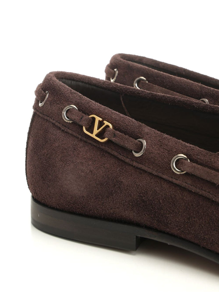 Valentino Garavani Suede Loafers With Logo Scarpe basse - Brown | 82121acd14c1c0086596aa41a02dbdf72361c348