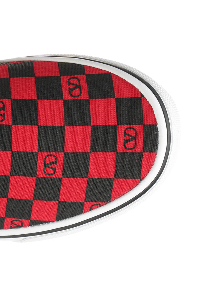 Valentino Garavani Valentino Garavani X Vans Slip-On Sneaker Scarpe basse - Red | da49403e34f0f76b758546b7119c505aa0639b92