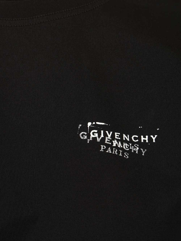 Givenchy Regular T-Shirt - Black | 24d14c44cc671e44cfcd6e66f20bb9d95d445729