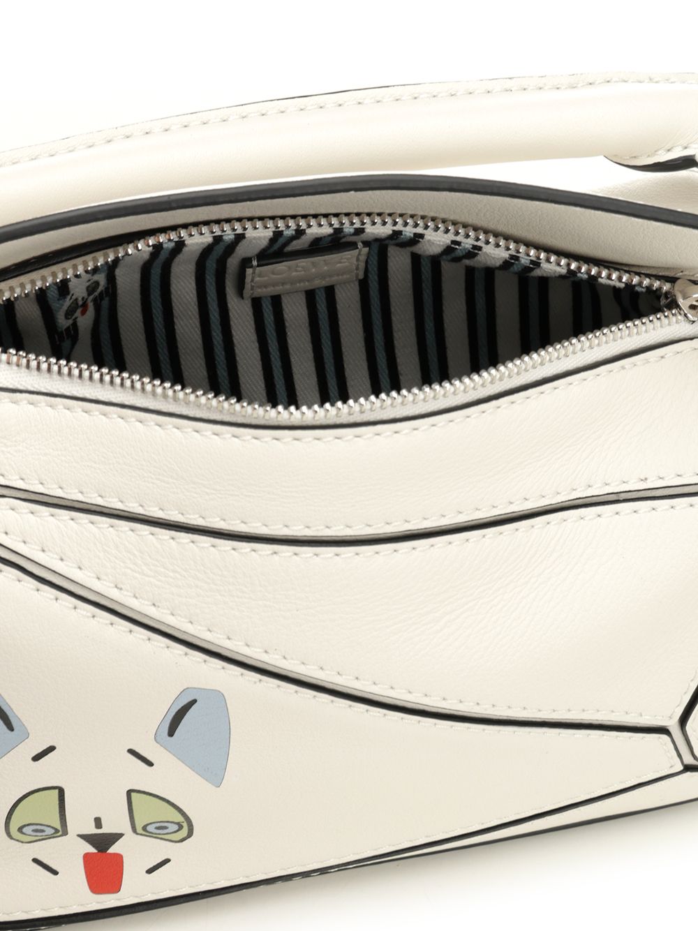 Loewe Puzzle Futurist Cat Handbags - White | 40a92fc45d48ed2383be28a2d8a1bbbe3ae7a5e1