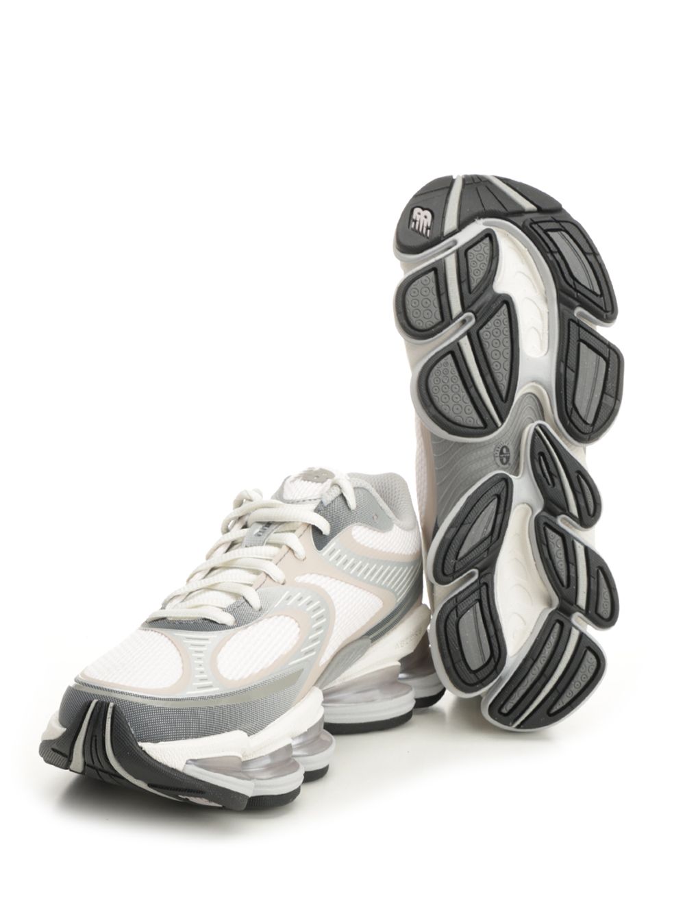 New Balance Abzorb 2000 Sneakers - Grey | 011ad3ebefffa4971996b15d84b61f65bc306089
