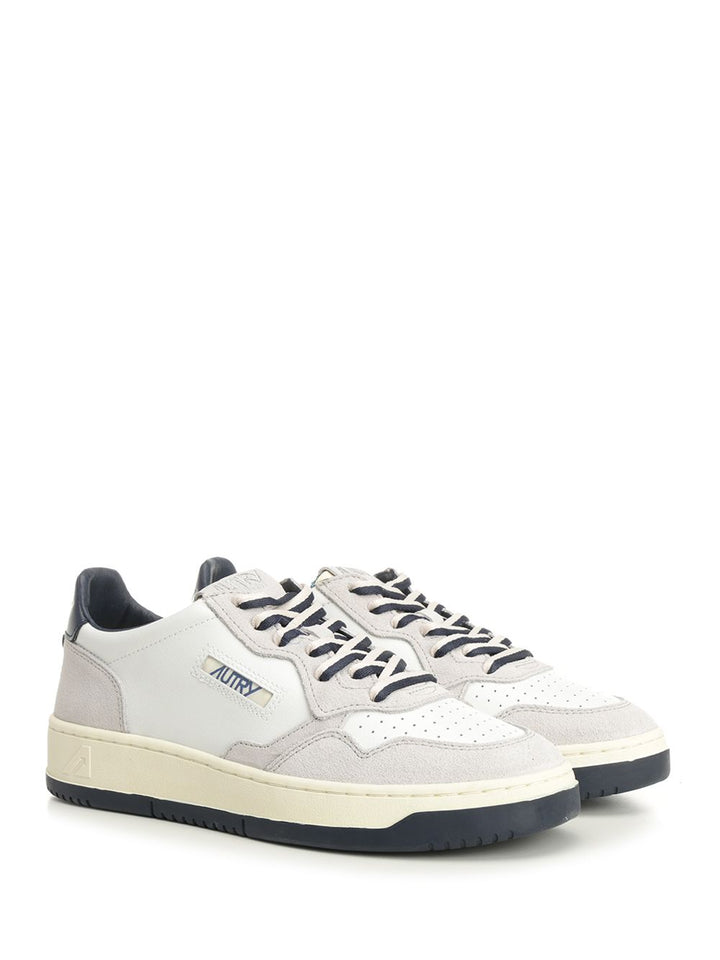 Autry  Medalist Low Sneakers - White | 0dd906f6495701c55474171decfde9ea0fa2a79b