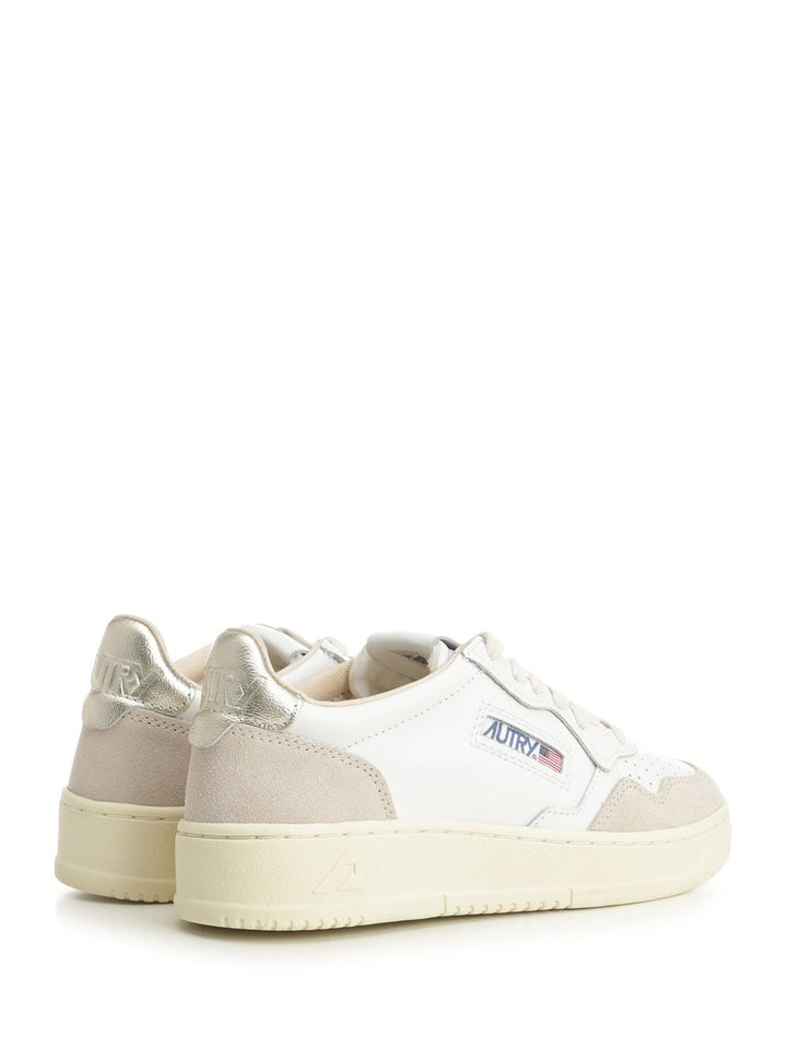 Autry  Medalist Low Sneakers - Gold | 6fce943ba99c7432ba8c44aeb22eb8294d22c08c