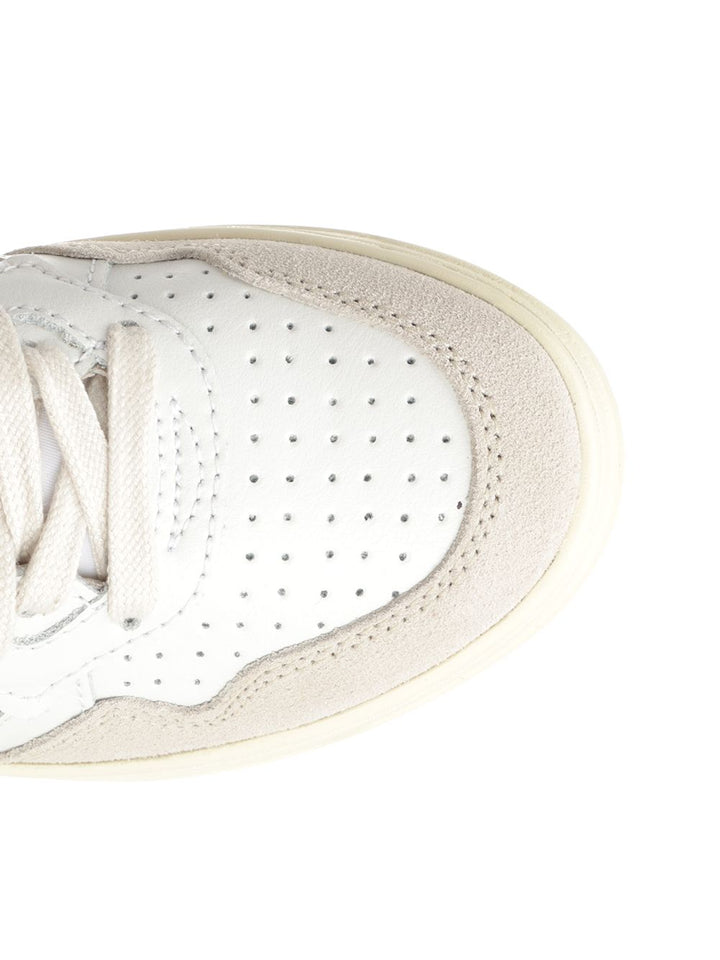 Autry  Medalist Low Sneakers - White | 9f9b2c185b758c0383e1c0d1029fbcca00dab57d