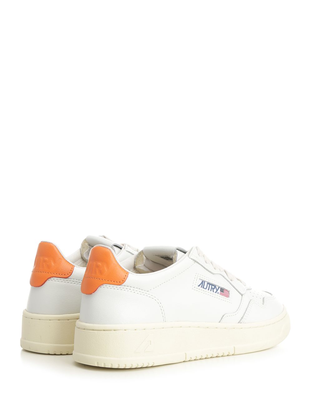 Autry  Medalist Low Sneakers - White | ab20a569199ed40f00450515135b9cae814fc556