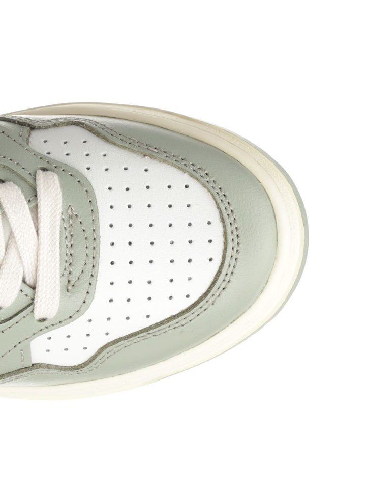 Autry  Medalist Low Sneakers - White | cdeda947a79b710ae7b84cef13fd688596884702