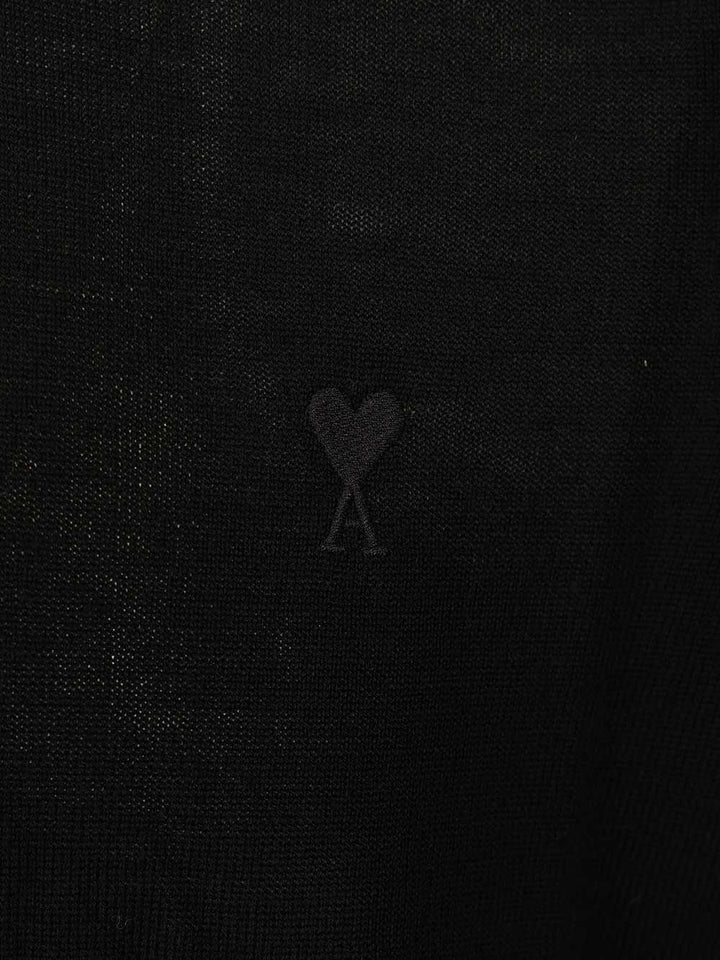 Ami Quota -Crewneck Sweater With Contrasted Ami De Coeur Exrafine Merino Wool Knitwear - Black | 05826653b90e6a3ac9837820f908c3c45ea6d836
