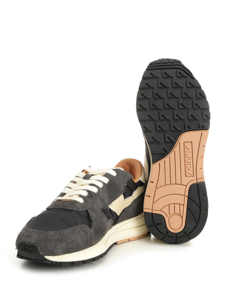 Autry  Reelwind Low Sneakers - Black | bcc7db7e9fb7dae576d3f68a9e8f726c975ff450
