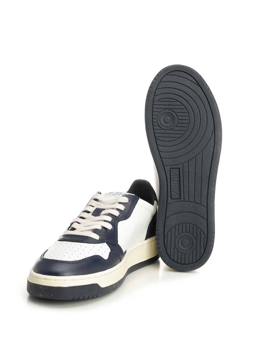 Autry  Medalist Low Sneakers - Blue | 7202f0286be6beac84adf89c4093070792ece1c3