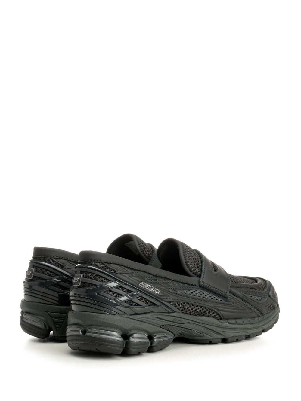 New Balance 1906 Sneakers - Black | ab4251ca1c0be743afc760444ca82fde716f385f