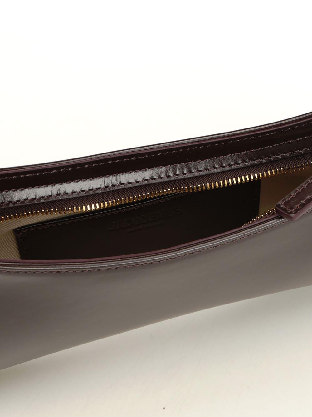 Jacquemus Le Bisou Shoulder Bags - Bordeaux | a7a2e8ee5cb16c97c36031d9234d2dfbeb971454