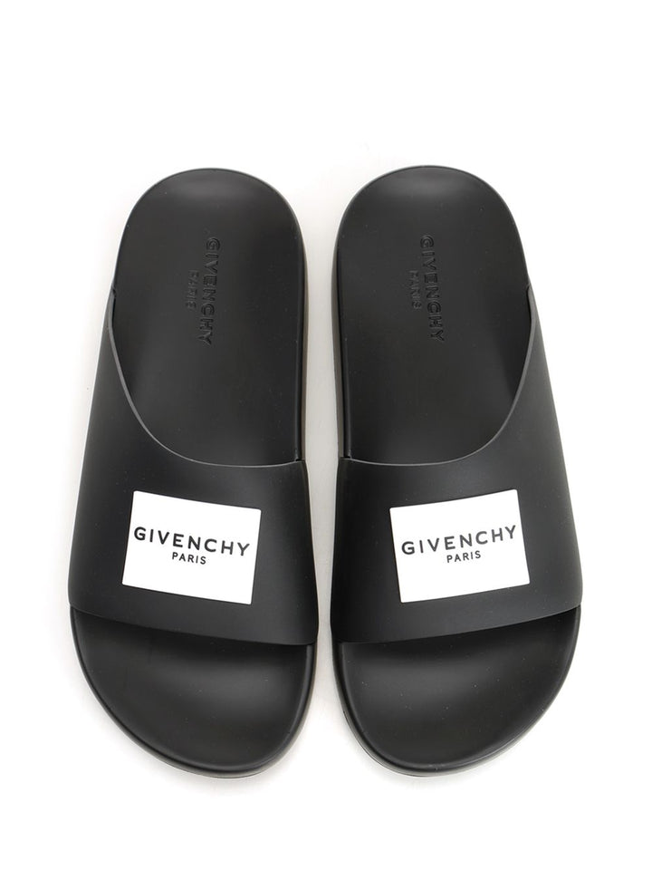Givenchy Slides Made Of Rubber Scarpe basse - Black | 5d8f186de0dc385bd5840d9decacc83a4899a287