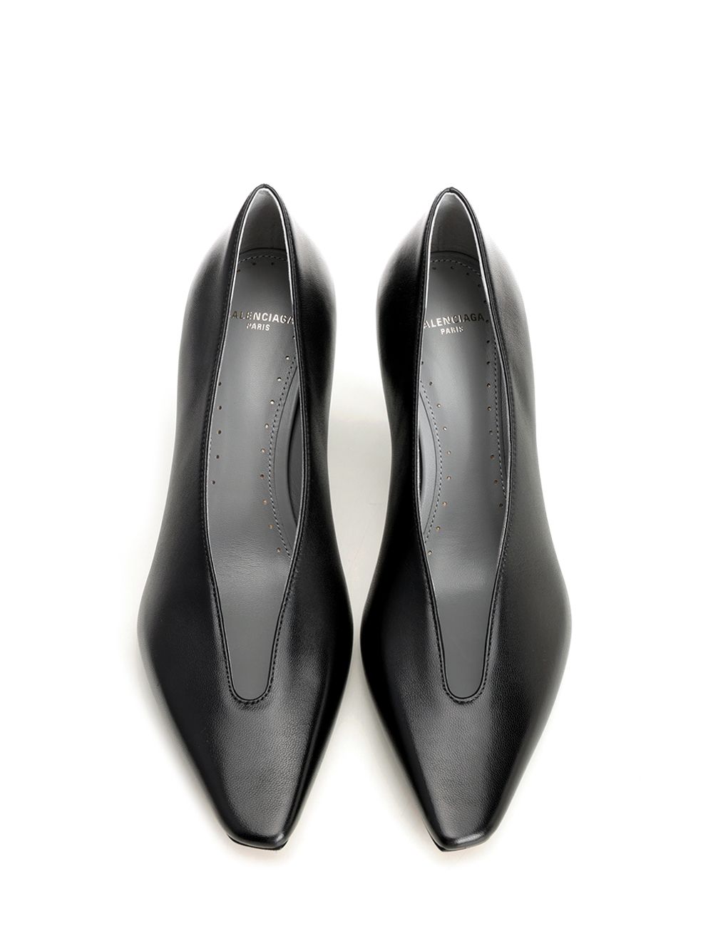 Balenciaga Duchesse Pumps - Black | dfe297318fce03d2ff9ef18e9a27c828c8d51c60