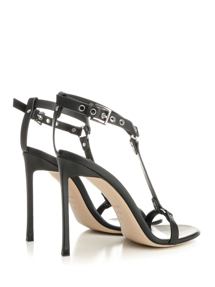 Tom Ford Bound Sandal Sandals - Black | a05a34ffc729f93ddd26743163fd3277e8717203