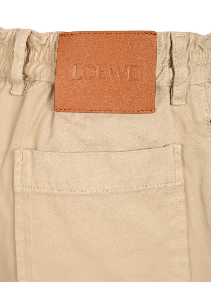 Loewe Cargo Shorts Trousers - Beige | d9fa50fd98747d004a83971de0cbd3793ec0bda3
