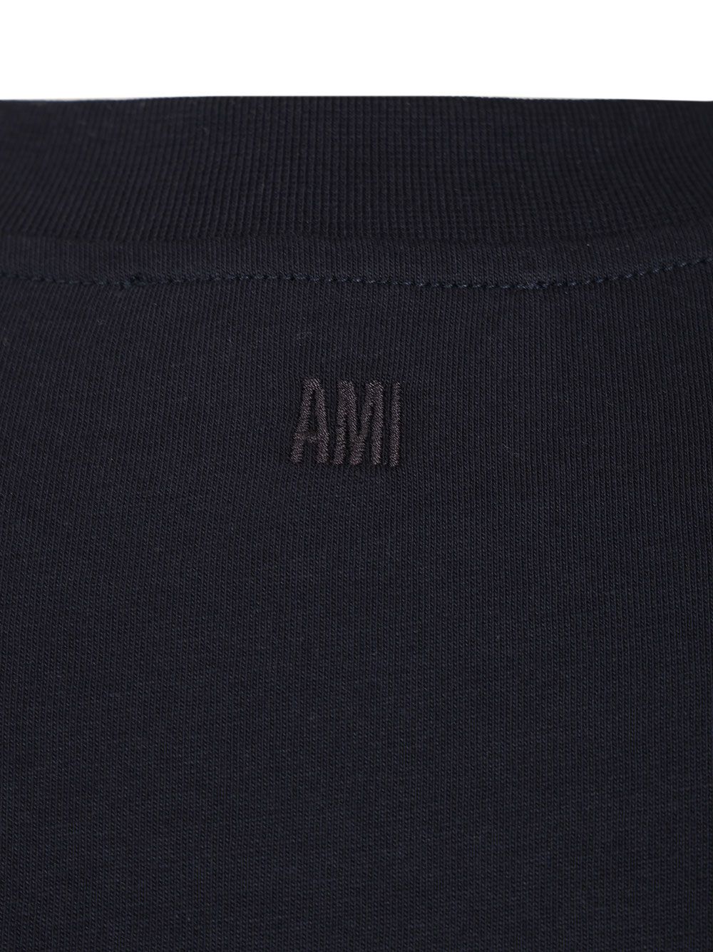 Ami Long-Sleeved T-Shirt - Black | 9b143be84a7231722bae5683bd8e3251bd6d5b9e