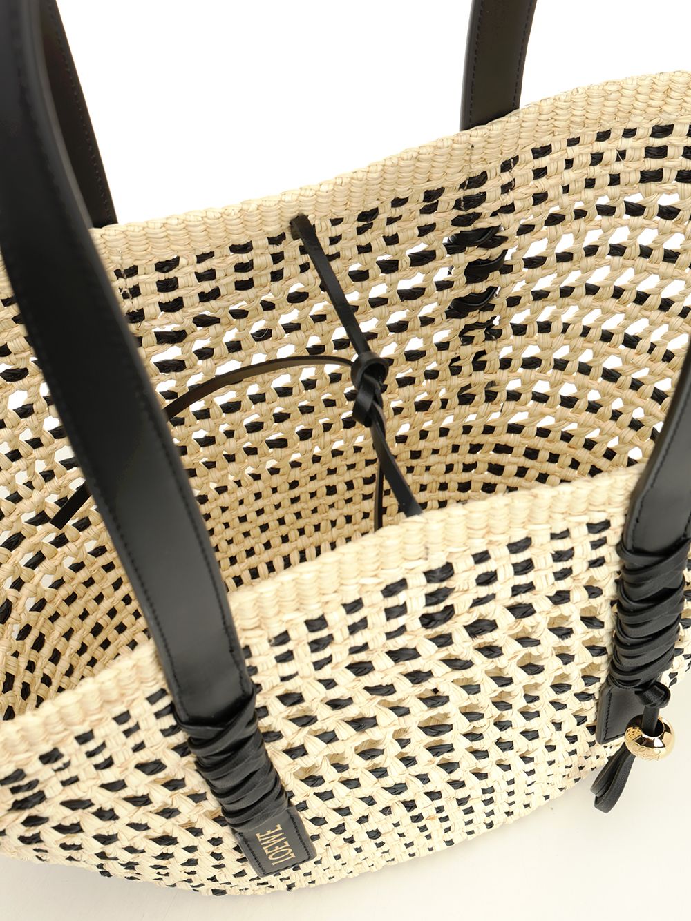 Loewe Medium Braid Basket Bag Shoulder Bags - Beige | bda320a4580c67560b93e6253658aebf3bd2420d