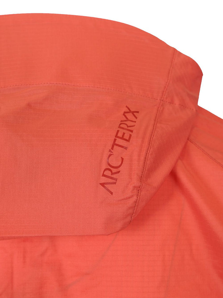 Arc'Teryx Squamish Hoodie Jackets - Red | d69b47e0a7b1570647905ec2896a39338a80c7a9