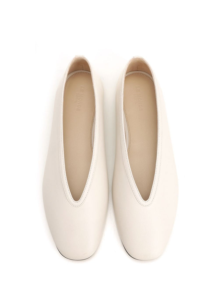 Le Monde Beryl Luna Pumps - White | be30c32f665846b19f0ad1e1ed57d267a1b797ba