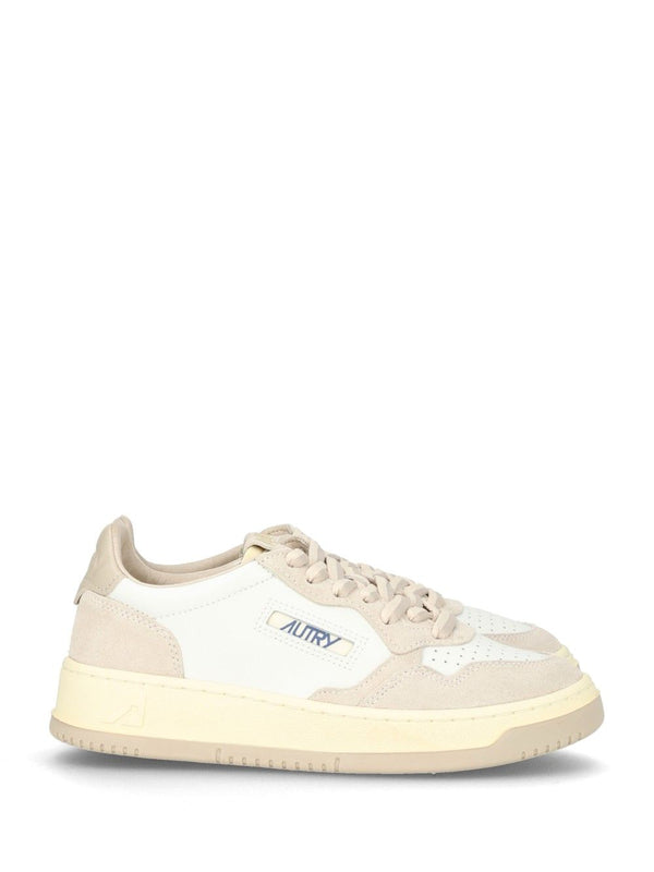 Medalist Low Sneakers White