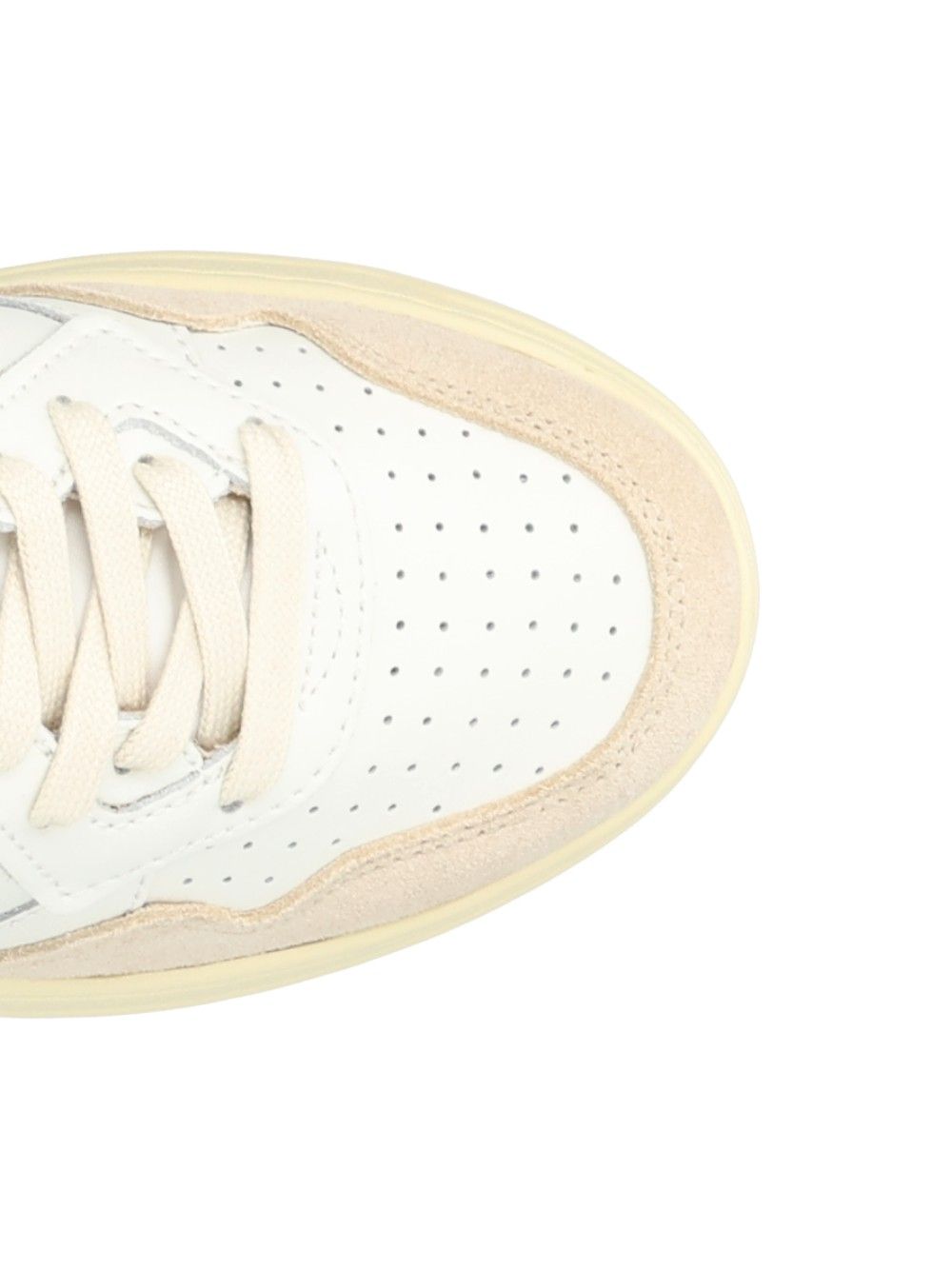 Autry  Medalist Low Sneakers - White | 6caf1c43731e877c71da1260ddaae93a292c7d7d