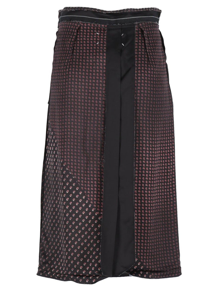 Maison Margiela Paisley Print Midi Skirt Skirts - Black | a657bdab2d4b3f9d01d66a20d6948ded3b5d62da