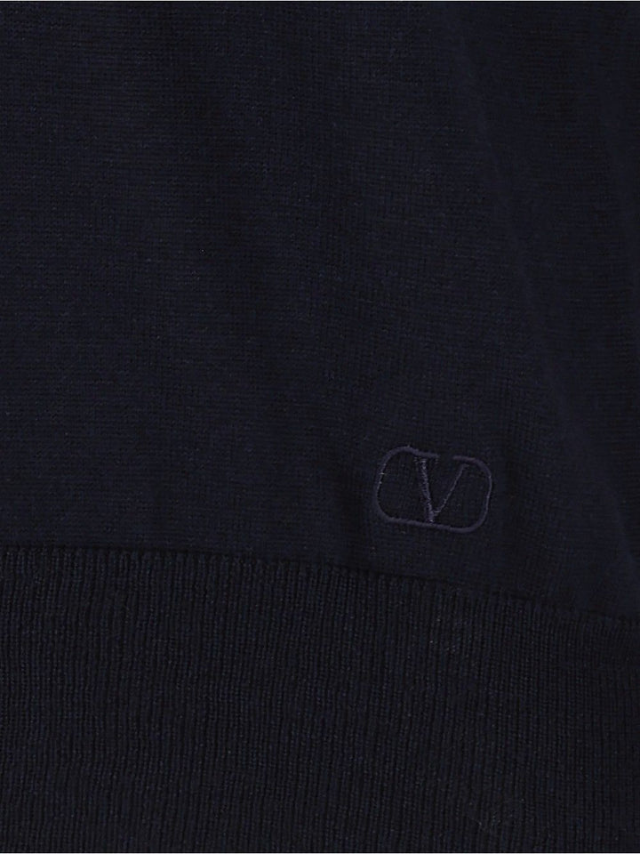 Valentino Garavani Vlogo Signature Sweater Knitwear - Blue | c14b4d90e25d1e5bc92c99d66e9e9b3d98ea693f