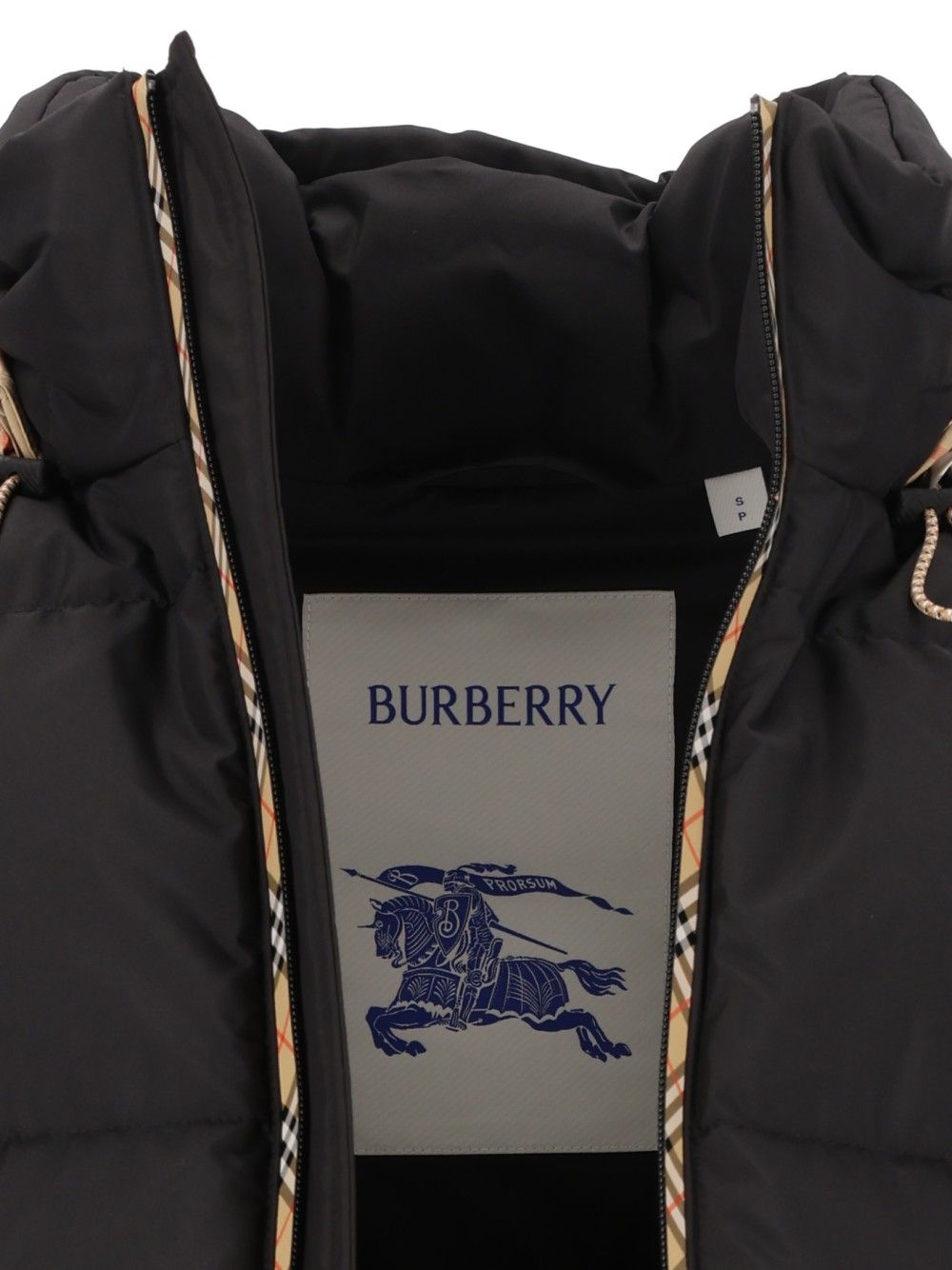 Burberry Snowdon Jackets - Black | 556c400a080f8f506ce28615668585a17b38d313