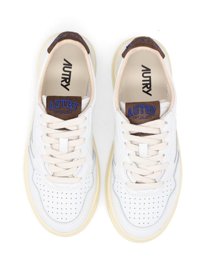 Autry  Medalist Low Sneakers - White | 6400be950b284af04c31f9ceeb97a03833fe863e