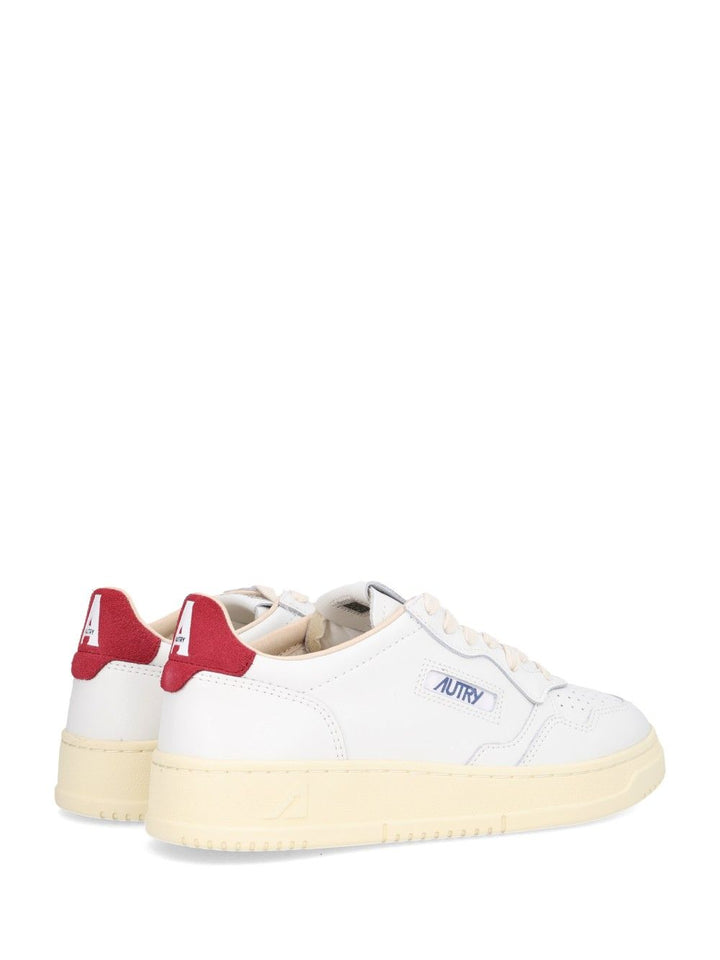 Autry  Medalist Low Sneakers - White | 2477e0bb8f2ac3a1173b142c801880cc42461b5e