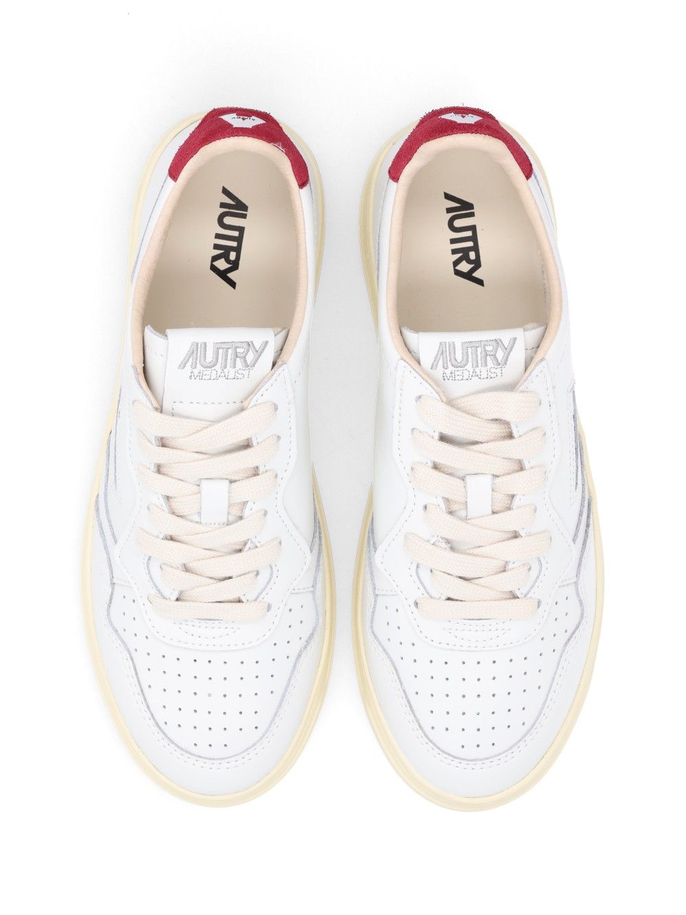 Autry  Medalist Low Sneakers - White | 4153cd588cccf4ed9cc6281a95f79f05dc0ef466