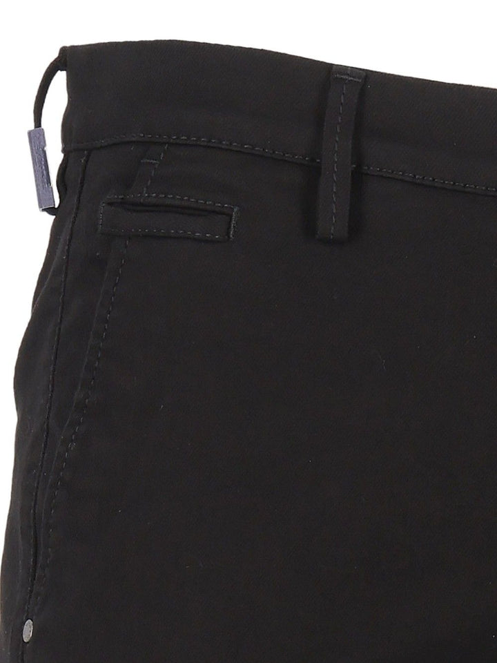 Jacob Cohen Bobby Chino Jeans Trousers - Black | 9cebe630498c21c9a5016f5df8f481605634f083